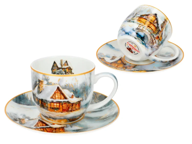 Komplet filiżanek porcelanowych Dom w objęciach zimy elegancki motyw.webp