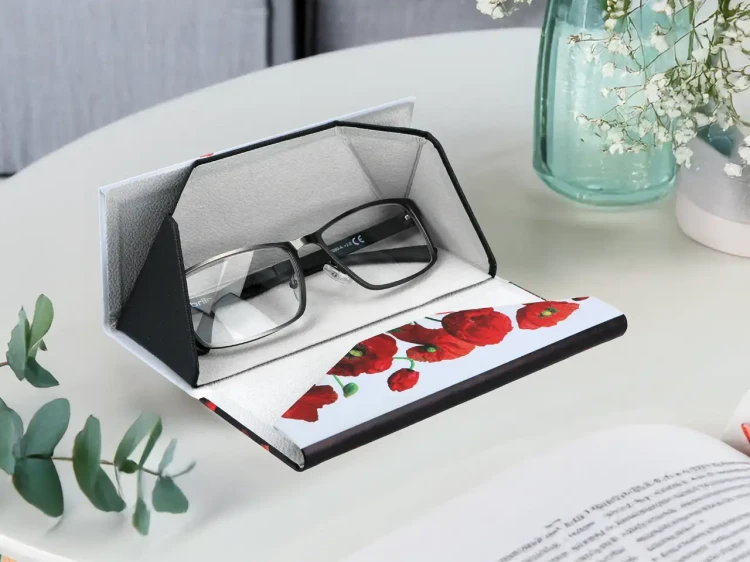 Składane etui na okulary Maki zdjęcie poglądowe.webp