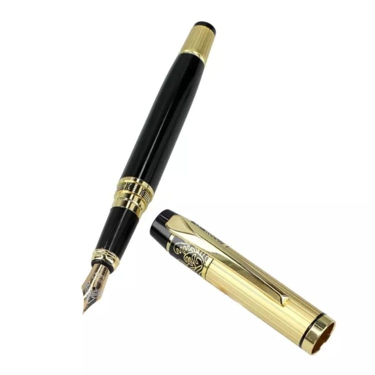 Czarno-złote pióro wieczne w etui otwarte pióro