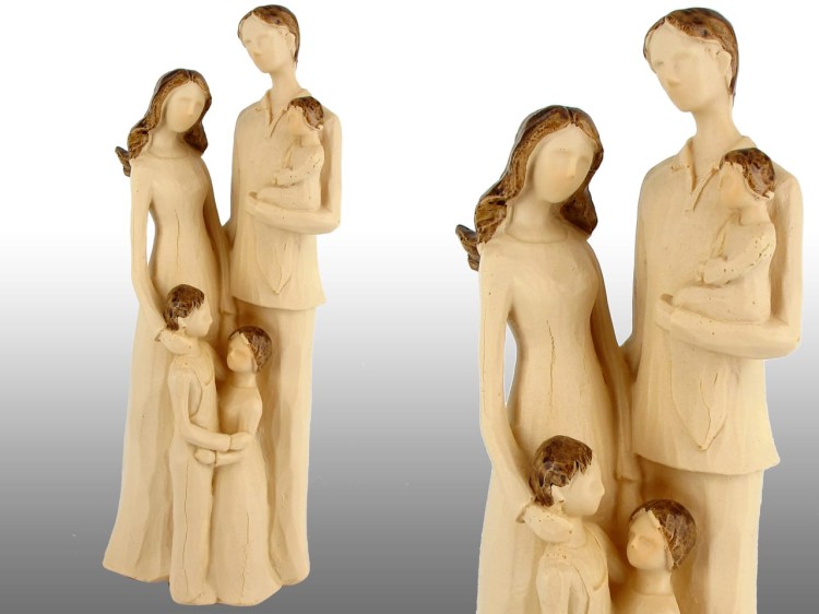 Figurka duża rodzina 24 cm